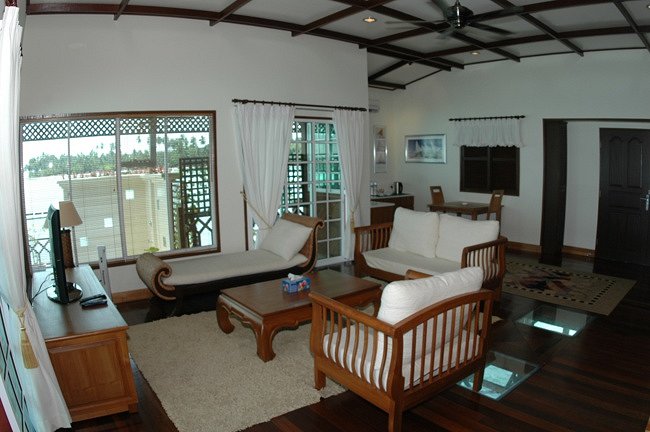 Mabul Water Bungalows Bougainvilla Suite Chalet