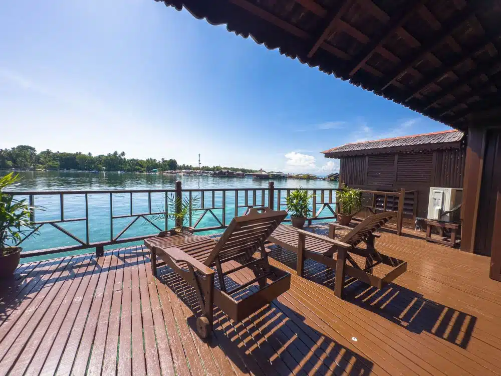 Grand Deluxe Chalet Mabu lIsland Sipadan Water Village